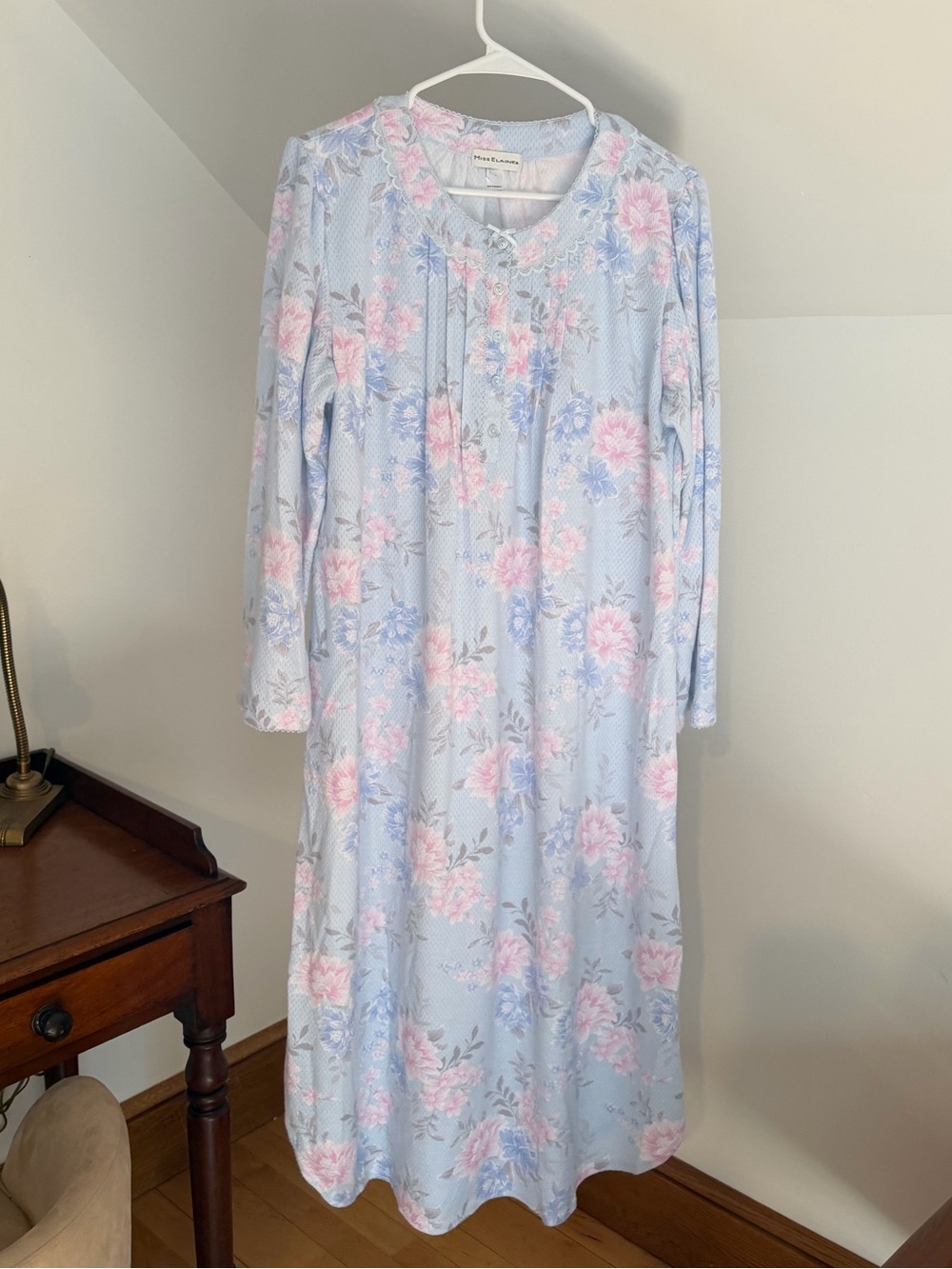 Miss Elaine light blue and pink floral nightgown size L